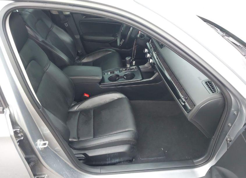 Photo 5 of 2023 Honda Civic EX-L /EX-L W/O BSI (VIN 19XFL1H76PE004452)