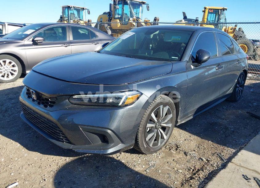 Photo 2 of 2024 Honda Civic EX-L (VIN 19XFL1H76RE001117)