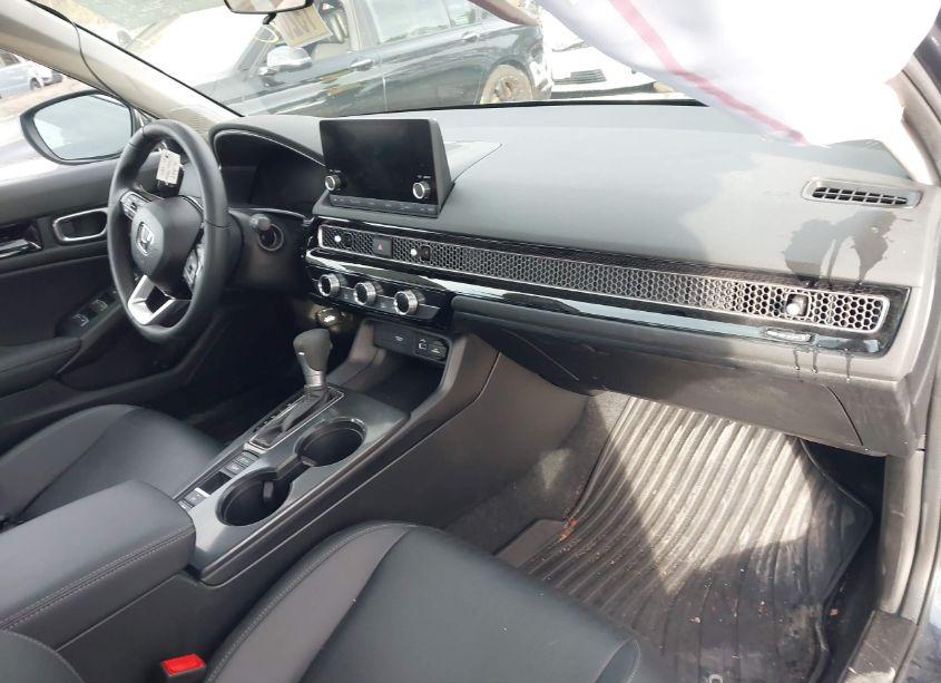 Photo 5 of 2024 Honda Civic EX-L (VIN 19XFL1H76RE020931)