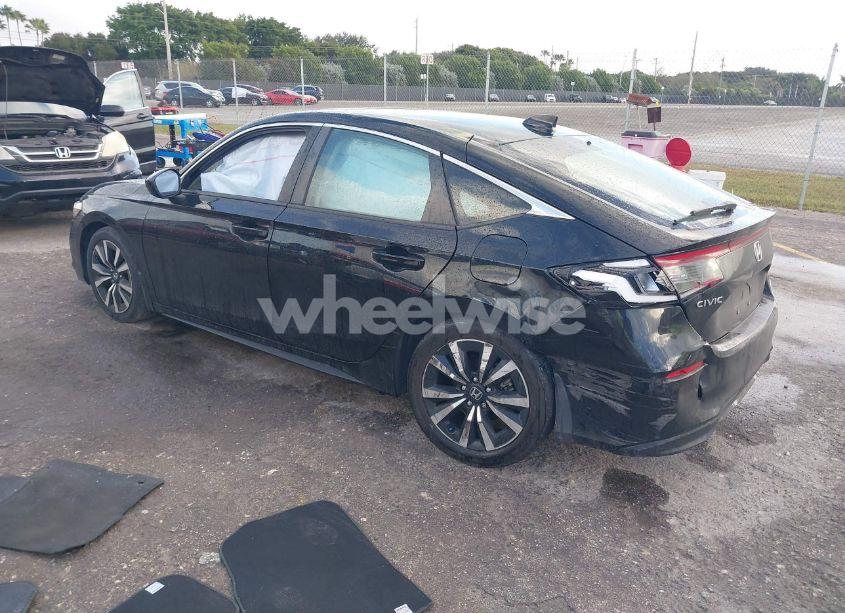 Photo 3 of 2023 Honda Civic EX-L /EX-L W/O BSI (VIN 19XFL1H77PE010776)