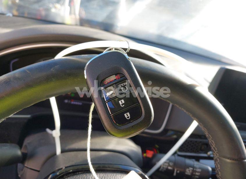 Photo 11 of 2023 Honda Civic EX-L /EX-L W/O BSI (VIN 19XFL1H77PE011734)