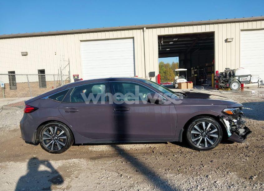 Photo 13 of 2023 Honda Civic EX-L /EX-L W/O BSI (VIN 19XFL1H77PE011734)