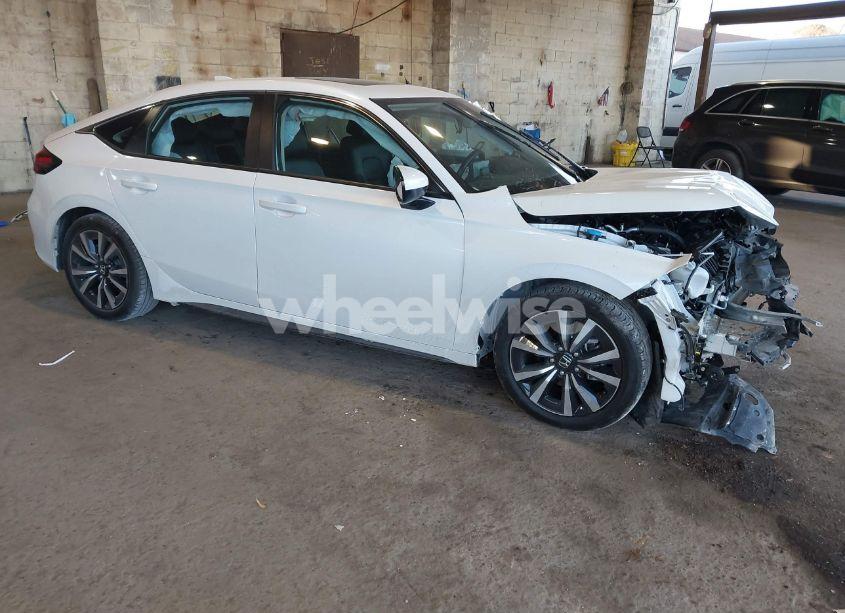 2024 Honda Civic EX-L (VIN 19XFL1H77RE004141) main photo