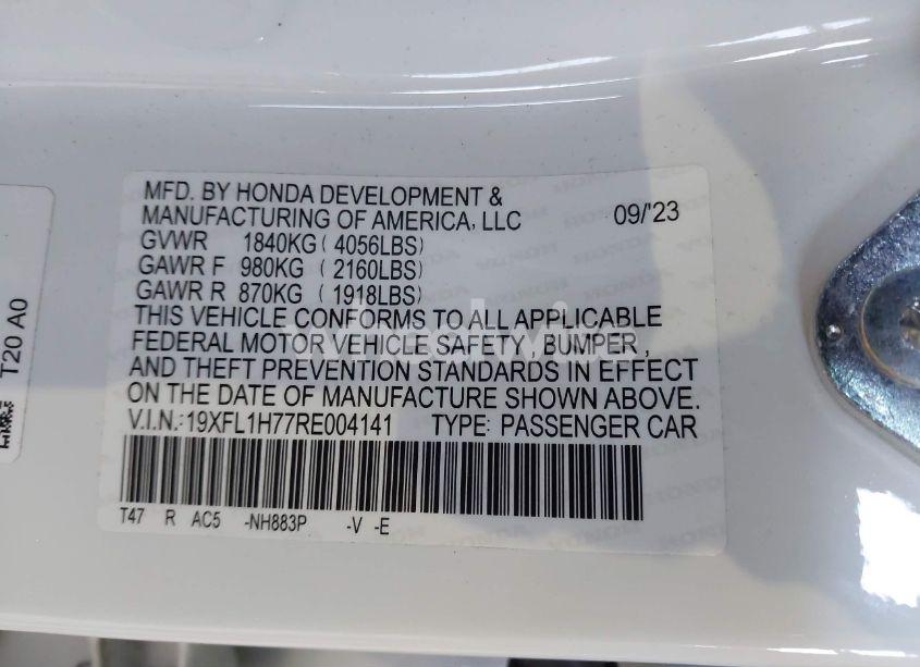 Photo 9 of 2024 Honda Civic EX-L (VIN 19XFL1H77RE004141)