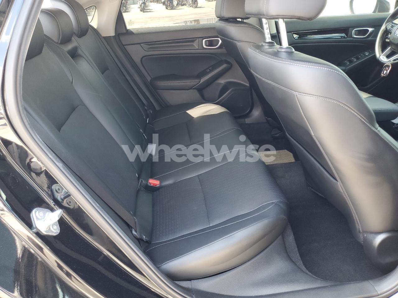 Photo 10 of 2024 HONDA CIVIC EXL (VIN 19XFL1H77RE008691)