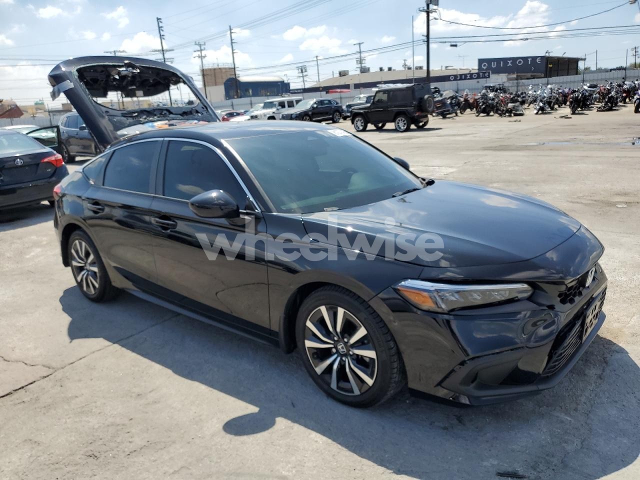 Photo 4 of 2024 HONDA CIVIC EXL (VIN 19XFL1H77RE008691)