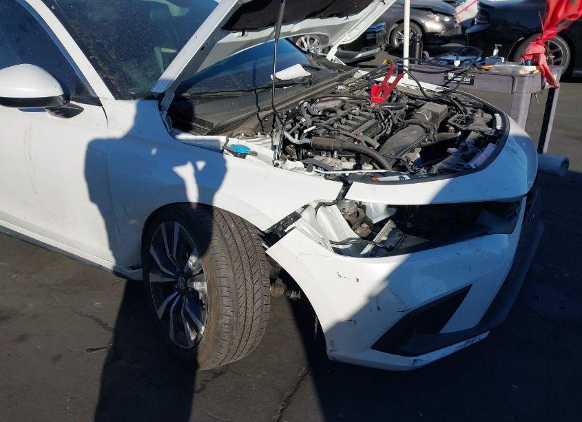 Photo 6 of 2024 Honda Civic EX-L (VIN 19XFL1H77RE012899)