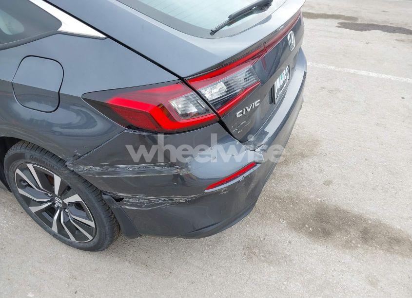 Photo 20 of 2024 Honda Civic EX-L (VIN 19XFL1H77RE032697)