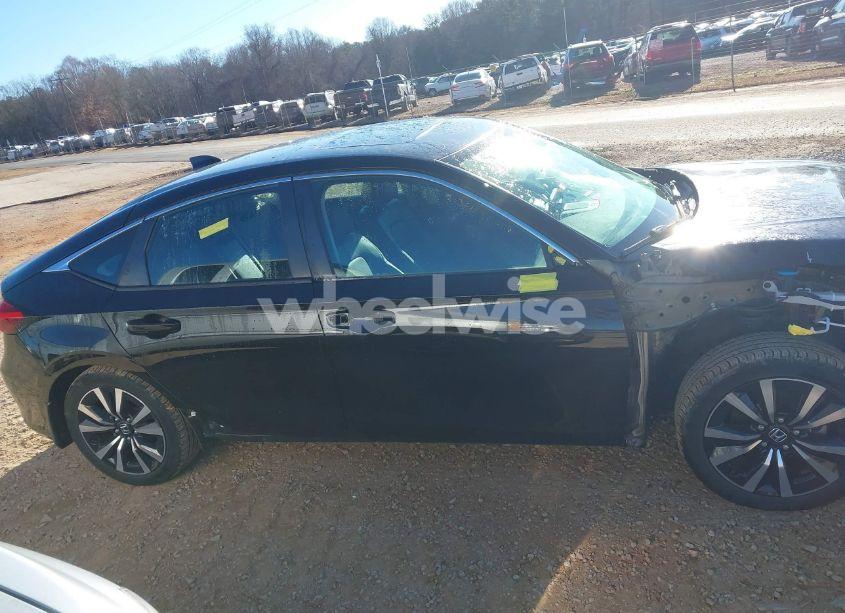 Photo 14 of 2022 Honda Civic EX-L (VIN 19XFL1H78NE020777)