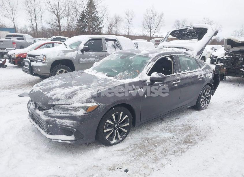 Photo 2 of 2024 Honda Civic EX-L (VIN 19XFL1H78RE027623)