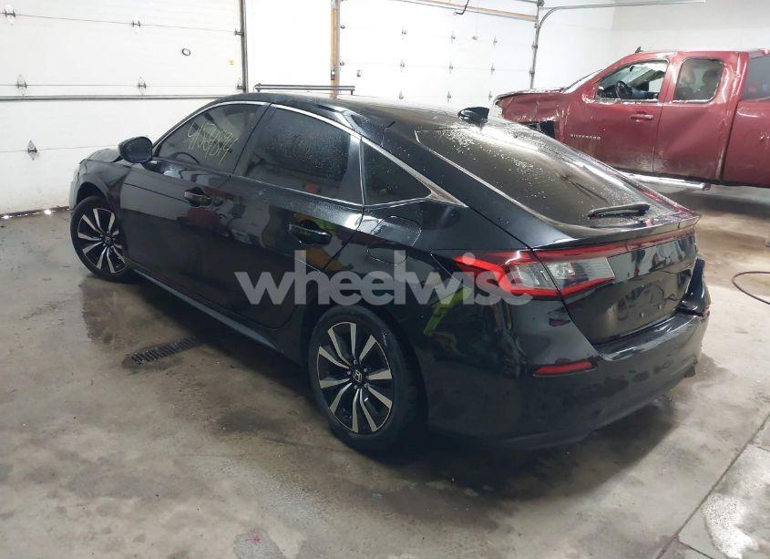 Photo 3 of 2022 Honda Civic EX-L (VIN 19XFL1H79NE009058)
