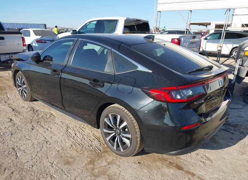 Photo 3 of 2022 Honda Civic EX-L (VIN 19XFL1H79NE020190)