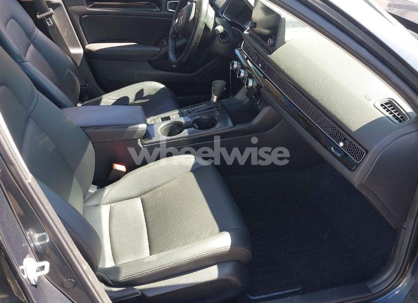 Photo 5 of 2023 Honda Civic EX-L /EX-L W/O BSI (VIN 19XFL1H79PE001562)