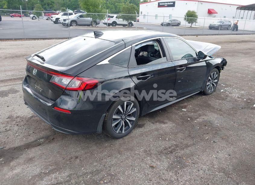 Photo 4 of 2024 Honda Civic EX-L (VIN 19XFL1H7XRE027851)