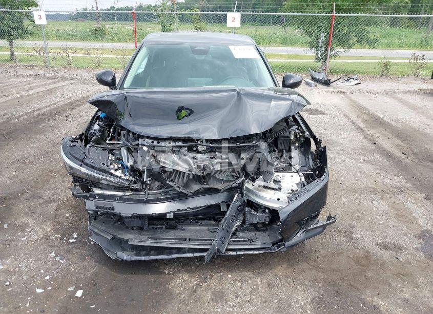 Photo 6 of 2024 Honda Civic EX-L (VIN 19XFL1H7XRE027851)