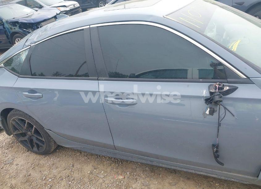 Photo 14 of 2022 Honda Civic SPORT TOURING (VIN 19XFL1H80NE024301)