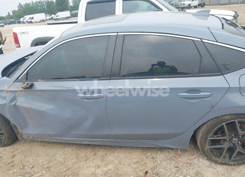 Photo 15 of 2022 Honda Civic SPORT TOURING (VIN 19XFL1H80NE024301)