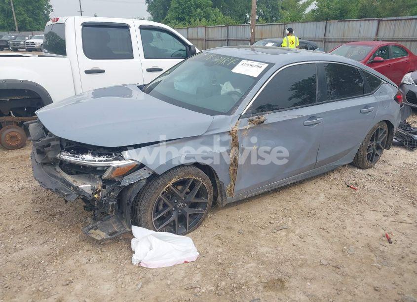 Photo 2 of 2022 Honda Civic SPORT TOURING (VIN 19XFL1H80NE024301)