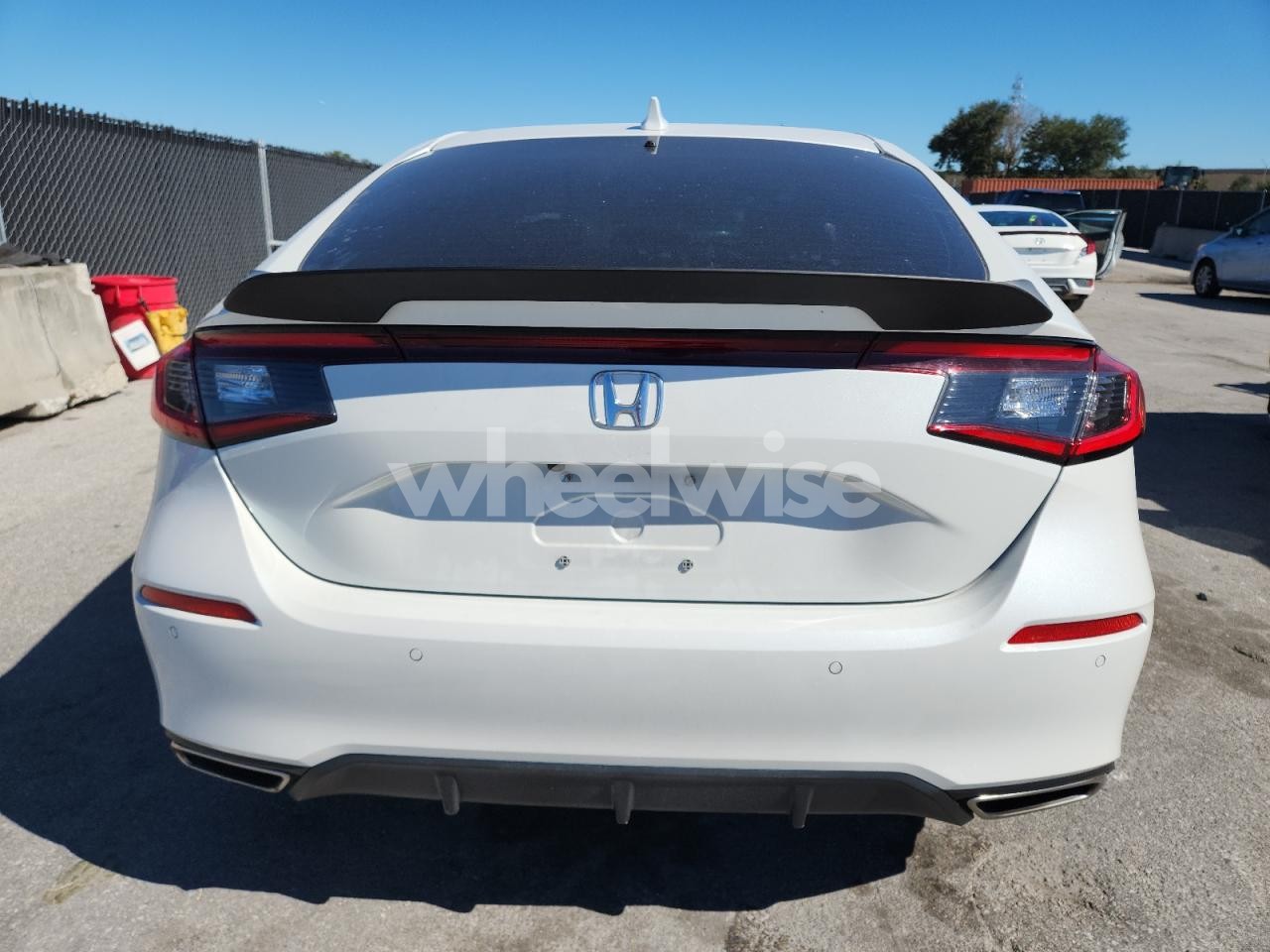 Photo 6 of 2023 HONDA CIVIC SPORT TOURING (VIN 19XFL1H80PE017917)