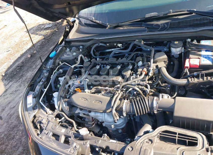 Photo 10 of 2024 Honda Civic SPORT TOURING (VIN 19XFL1H80RE003969)