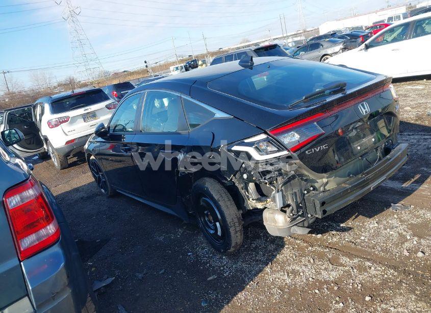 Photo 3 of 2024 Honda Civic SPORT TOURING (VIN 19XFL1H80RE003969)