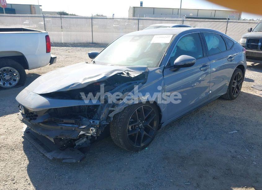 Photo 2 of 2024 Honda Civic SPORT TOURING (VIN 19XFL1H80RE009626)