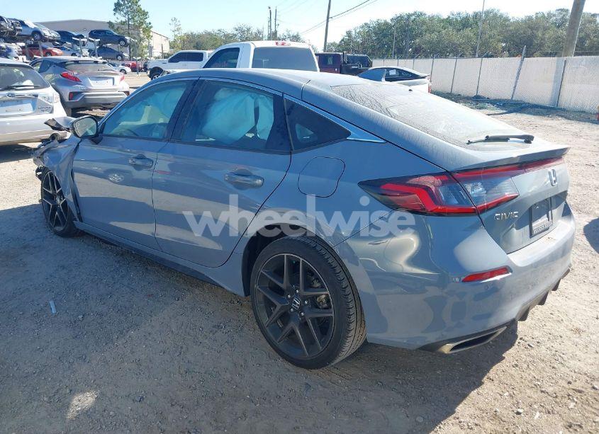 Photo 3 of 2024 Honda Civic SPORT TOURING (VIN 19XFL1H80RE009626)