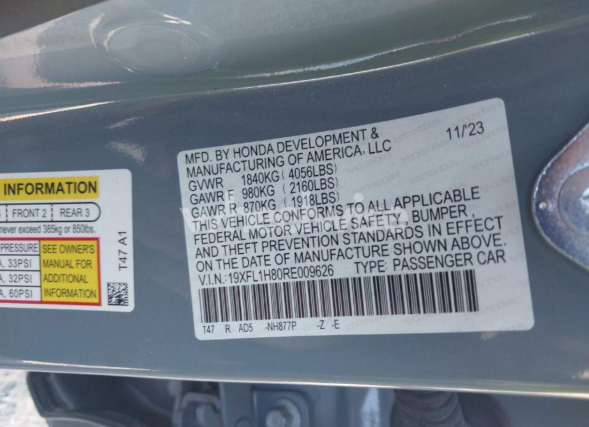 Photo 9 of 2024 Honda Civic SPORT TOURING (VIN 19XFL1H80RE009626)