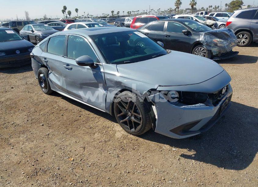 2024 Honda Civic SPORT TOURING (VIN 19XFL1H80RE009738) main photo