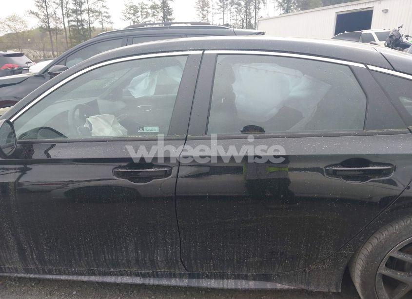 Photo 14 of 2024 Honda Civic SPORT TOURING (VIN 19XFL1H80RE023882)