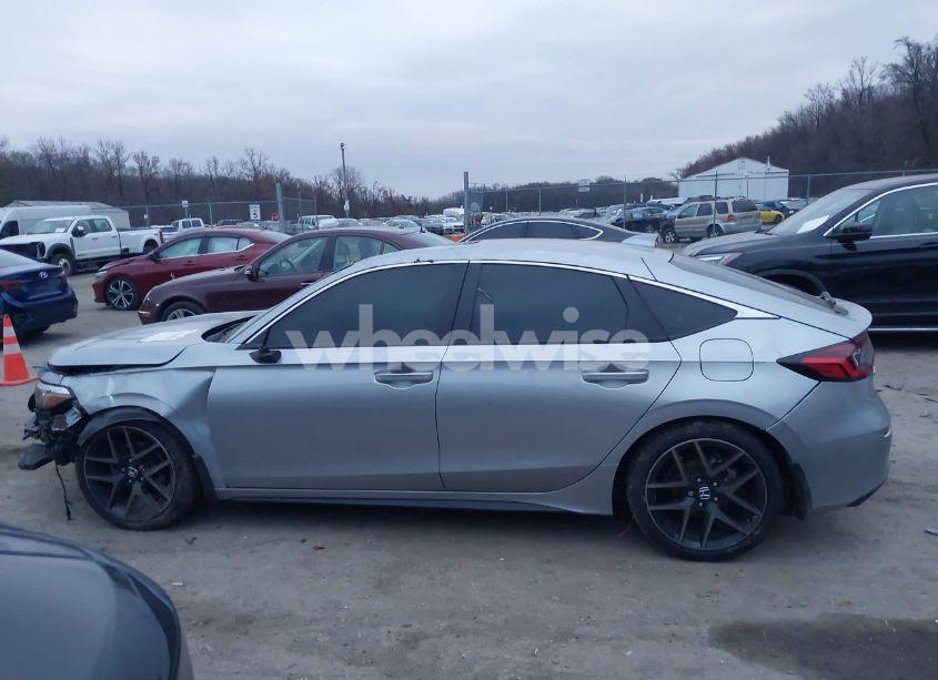 Photo 14 of 2022 Honda Civic SPORT TOURING (VIN 19XFL1H81NE006356)