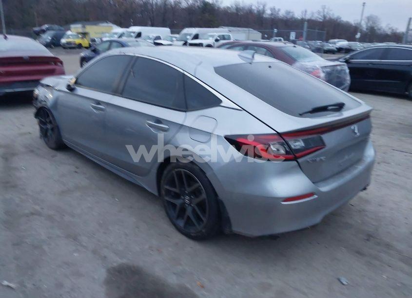 Photo 3 of 2022 Honda Civic SPORT TOURING (VIN 19XFL1H81NE006356)