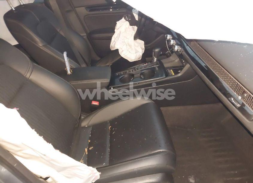 Photo 5 of 2022 Honda Civic SPORT TOURING (VIN 19XFL1H81NE006356)