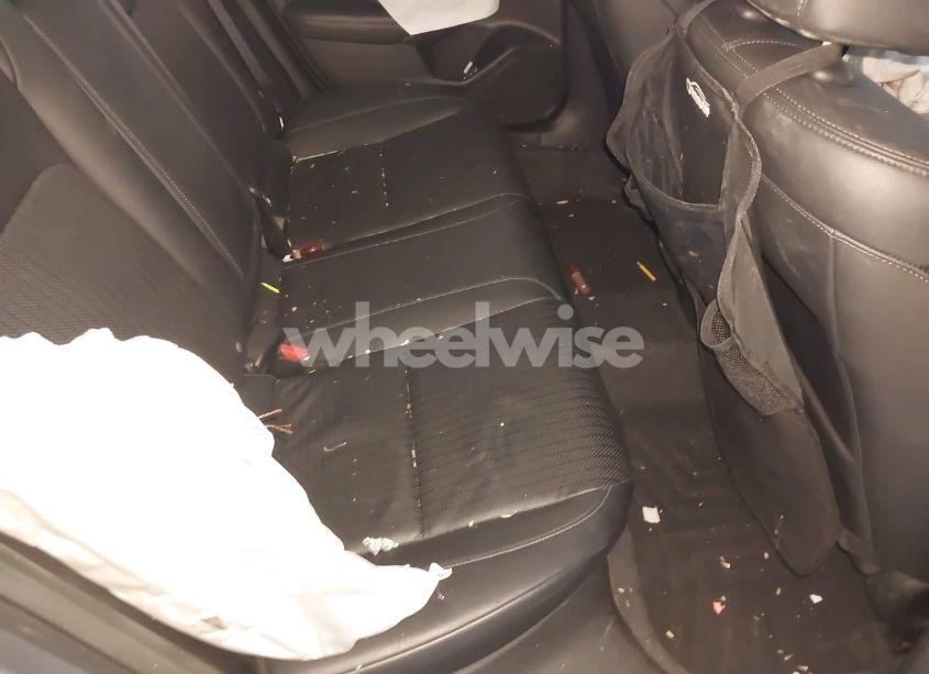 Photo 8 of 2022 Honda Civic SPORT TOURING (VIN 19XFL1H81NE006356)