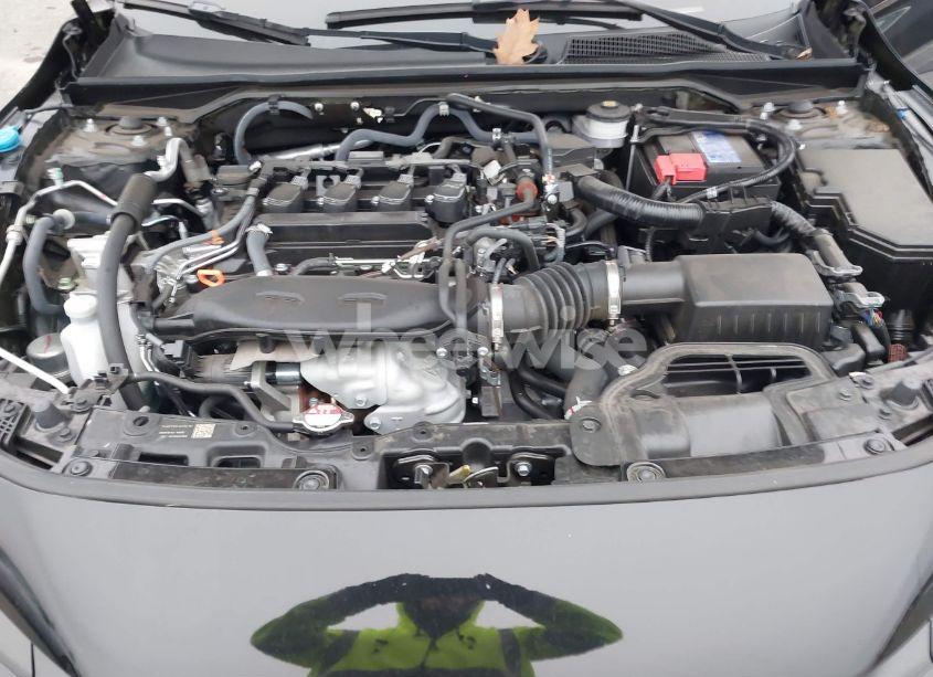 Photo 10 of 2024 Honda Civic SPORT TOURING (VIN 19XFL1H81RE007190)