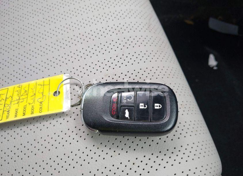 Photo 11 of 2024 Honda Civic SPORT TOURING (VIN 19XFL1H81RE024247)