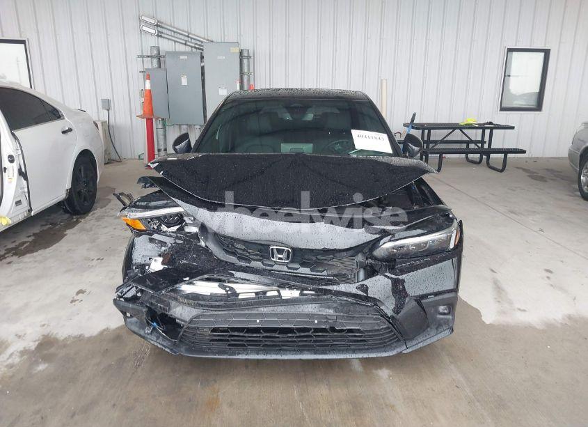 Photo 12 of 2024 Honda Civic SPORT TOURING (VIN 19XFL1H81RE029402)