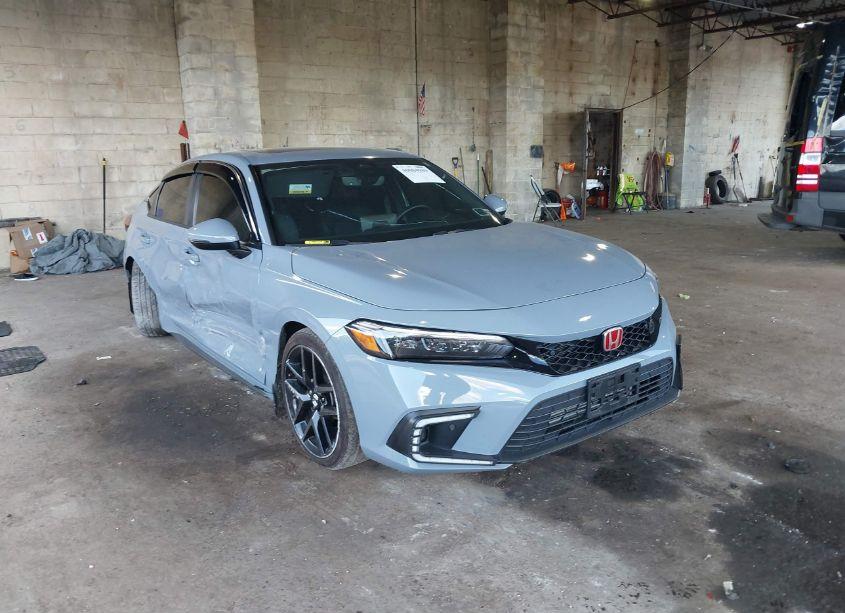 2022 Honda Civic SPORT TOURING (VIN 19XFL1H82NE019889) main photo