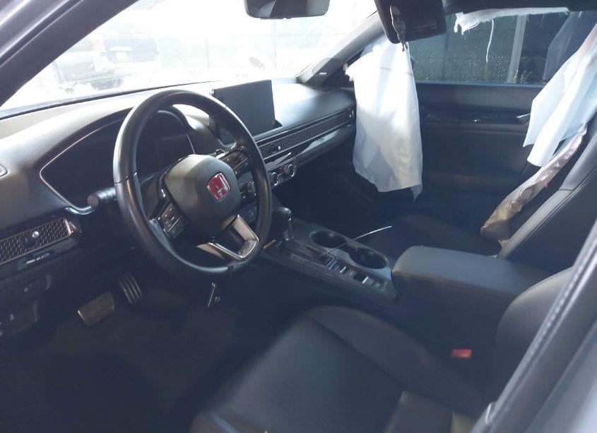 Photo 5 of 2022 Honda Civic SPORT TOURING (VIN 19XFL1H82NE019889)