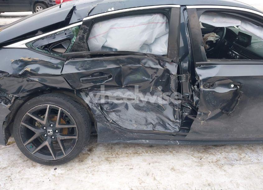 Photo 6 of 2022 Honda Civic SPORT TOURING (VIN 19XFL1H82NE022033)