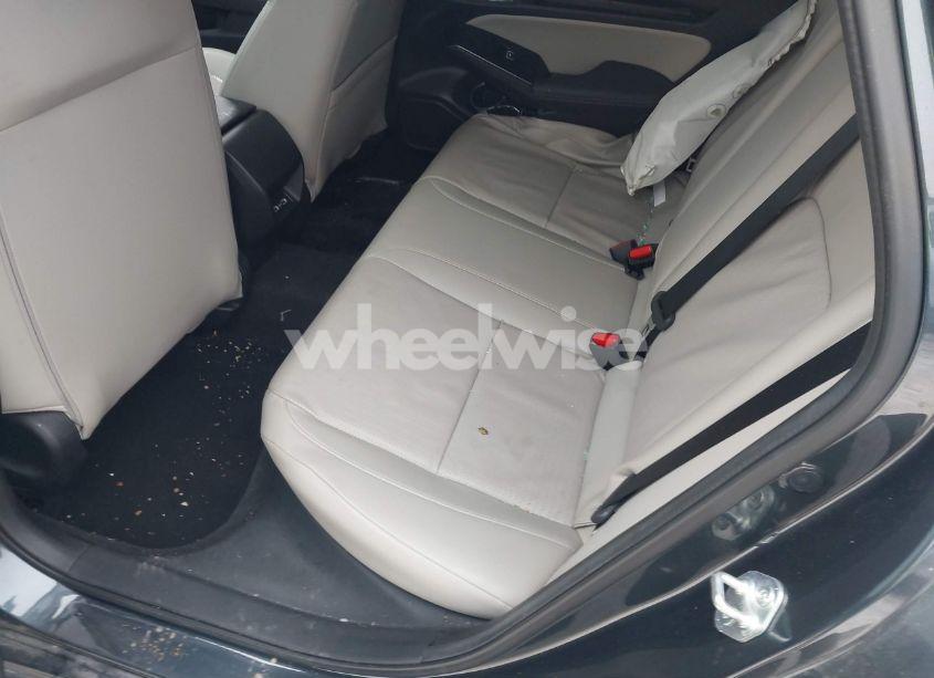 Photo 8 of 2022 Honda Civic SPORT TOURING (VIN 19XFL1H82NE022033)