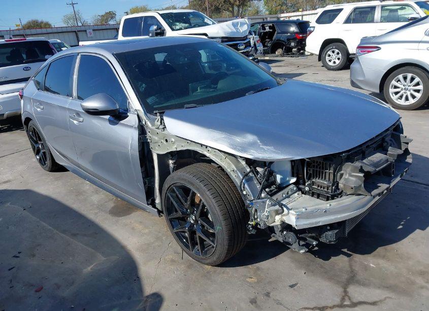 Photo 6 of 2022 Honda Civic SPORT TOURING (VIN 19XFL1H83NE006360)