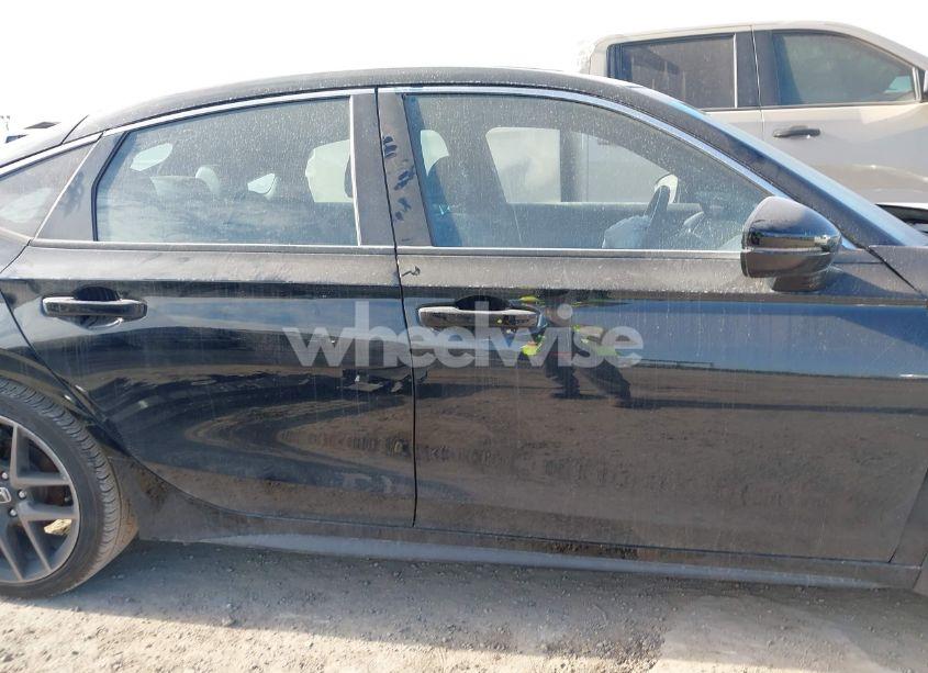 Photo 13 of 2022 Honda Civic SPORT TOURING (VIN 19XFL1H83NE010182)