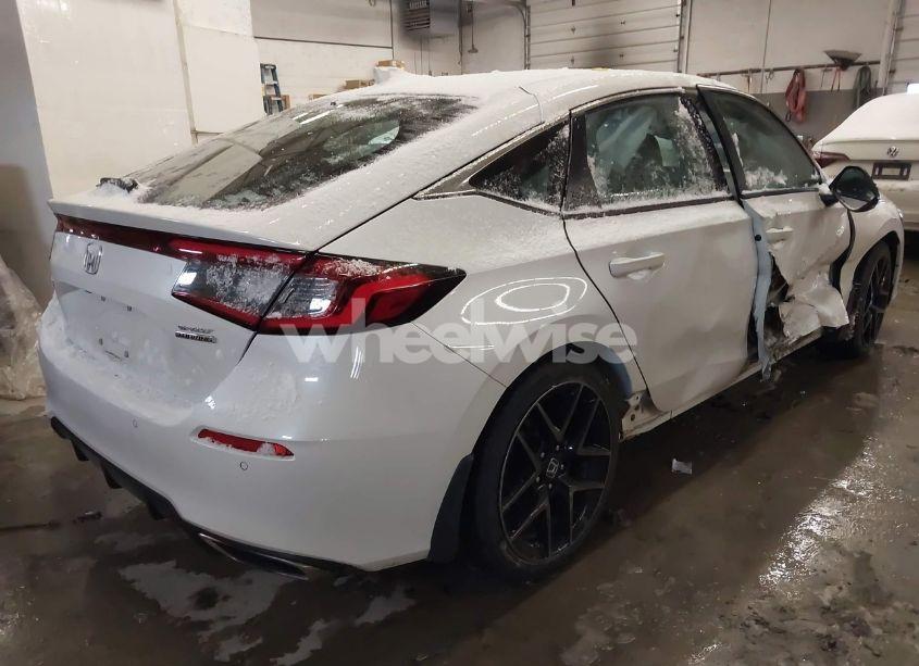 Photo 4 of 2022 Honda Civic SPORT TOURING (VIN 19XFL1H83NE016838)