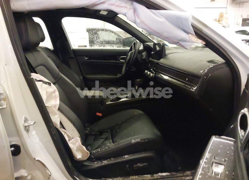 Photo 5 of 2022 Honda Civic SPORT TOURING (VIN 19XFL1H83NE016838)