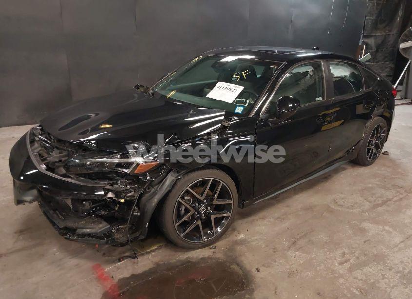 Photo 2 of 2022 Honda Civic SPORT TOURING (VIN 19XFL1H83NE020789)