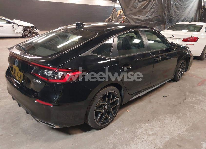 Photo 4 of 2022 Honda Civic SPORT TOURING (VIN 19XFL1H83NE020789)
