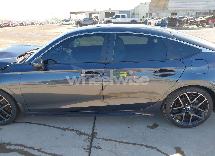 Photo 14 of 2022 Honda Civic SPORT TOURING (VIN 19XFL1H83NE022056)