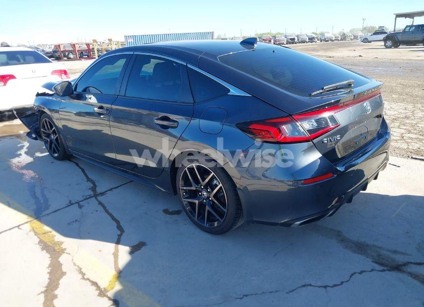 Photo 3 of 2022 Honda Civic SPORT TOURING (VIN 19XFL1H83NE022056)