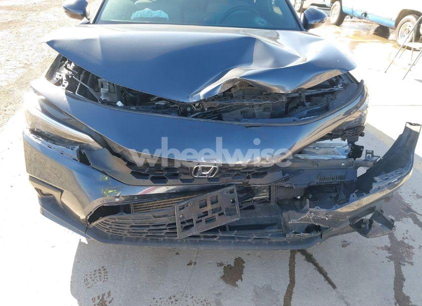 Photo 6 of 2022 Honda Civic SPORT TOURING (VIN 19XFL1H83NE022056)